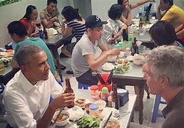 President Obama hat eaten Buncha in his visiting time to Vietnam